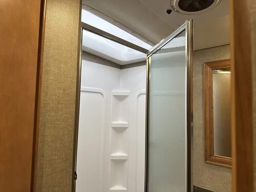 Gallery image 194